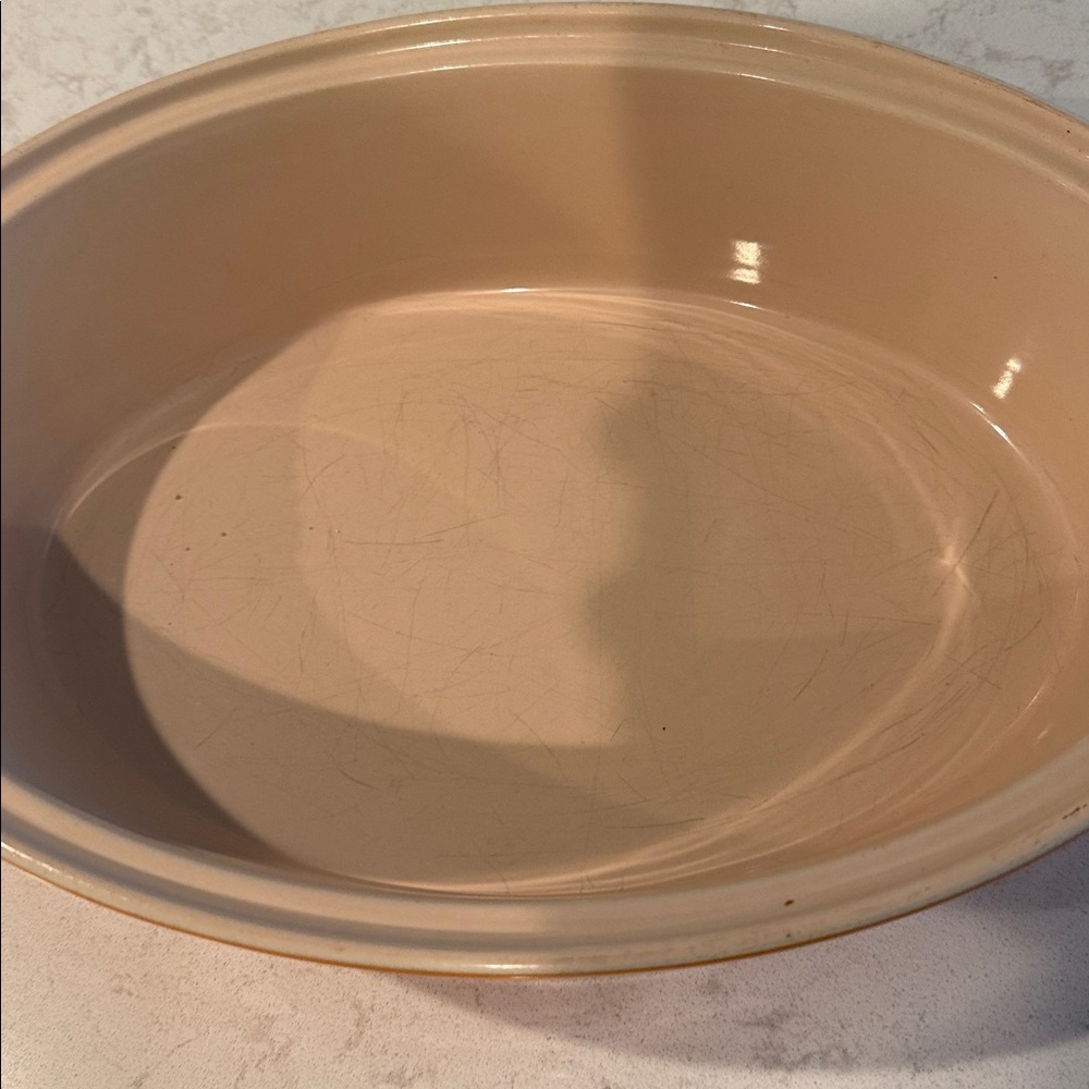 Le Creuset Heritage Oval Casserole (Flame) - Picture 3 of 7
